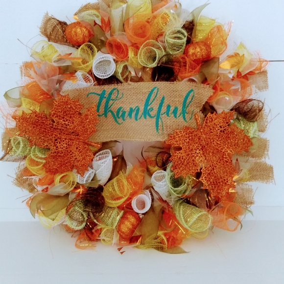 Fall Themed "Thankful" Wreath - Picture 2 of 9